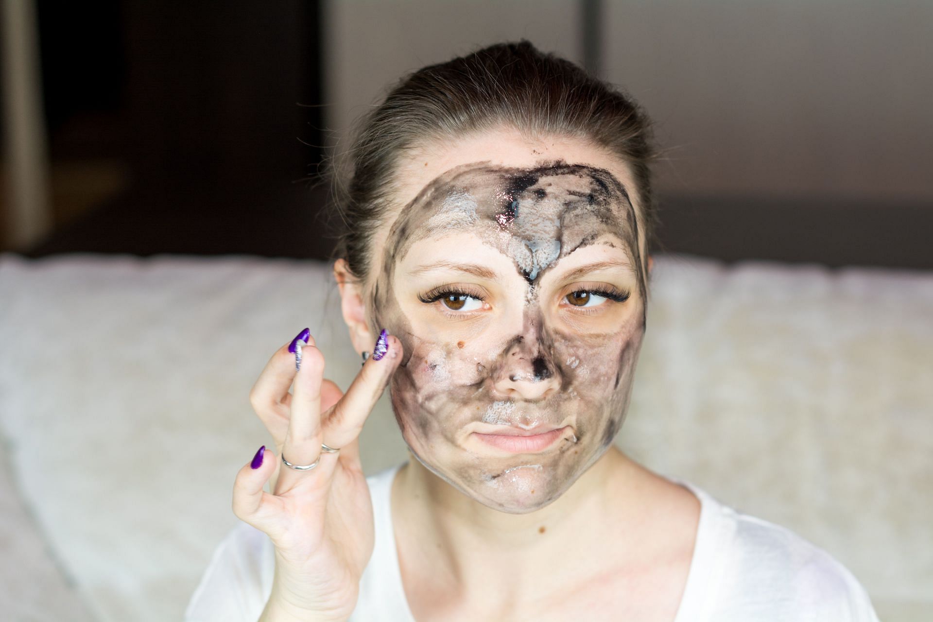 Many home treatment can help (Image via Unsplash/ Bermix Studio)